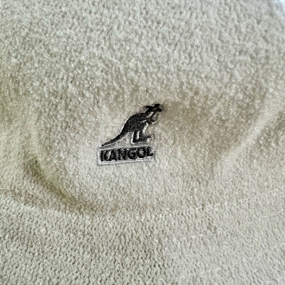 Kangol Bermuda Casual Bucket Hat White NWT Size M - Picture 3 of 4